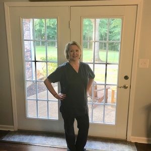 Meet your Posher, Becky